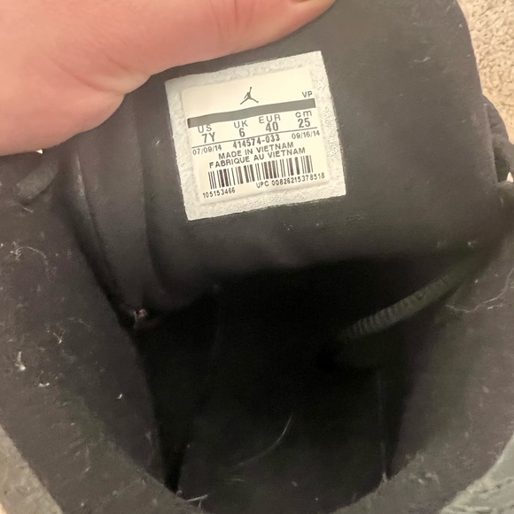 Jordan 13 Retro Leather Bred size 7Y (comparable to size 8.5 women) - Picture 4 of 4